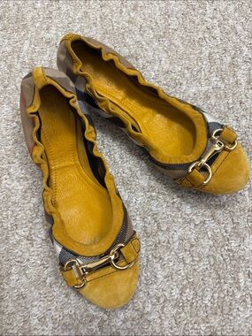 (SOLD) Burberry Mustard Suede & Check Horsebit Ballet Flats